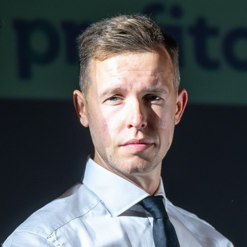 doradca-finansowy-poznań Mateusz Dworek