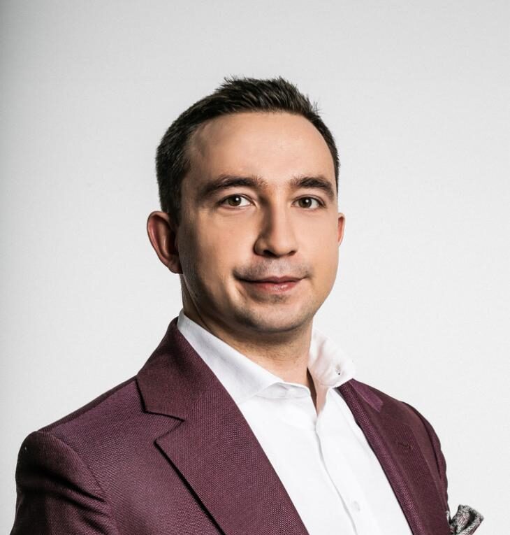 doradca-fnansowy-warszwa mateusz marczak