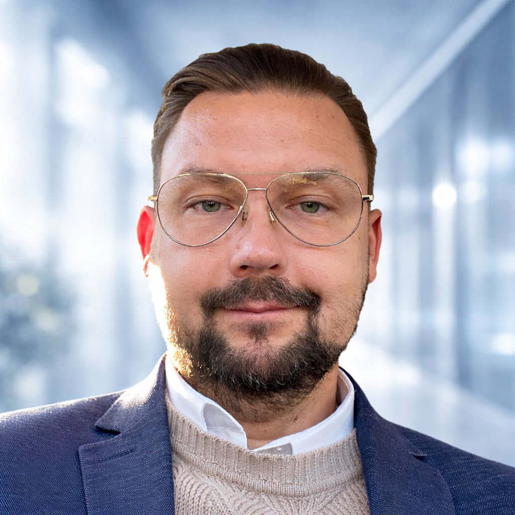 doradca-finansowy-warszawa Bartosz Słomnicki