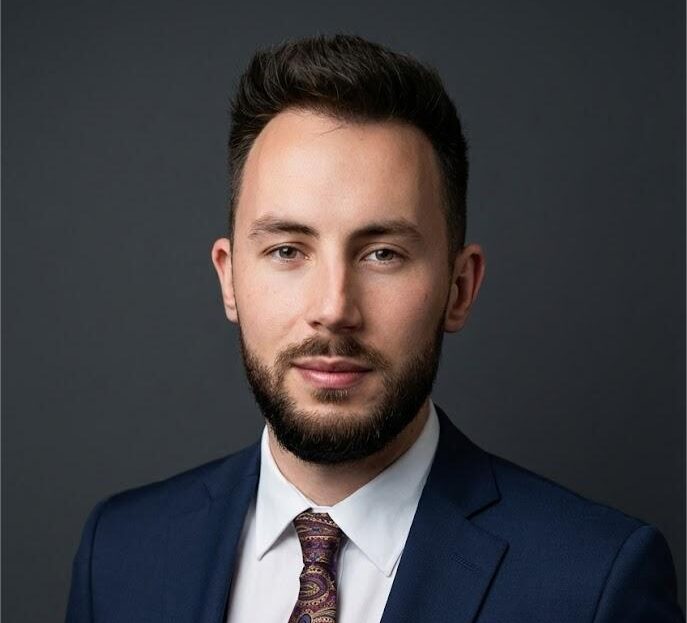 doradca-finansowy-kraków Konrad Niewczas